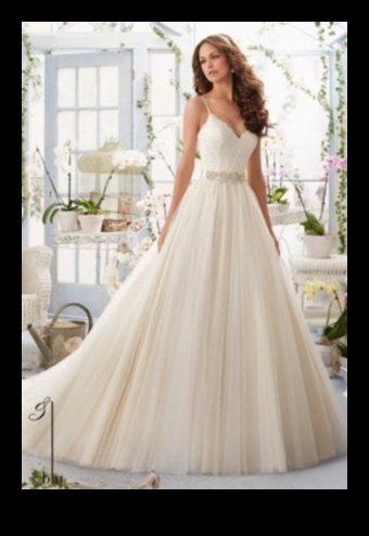 Ageless Beauty: Διαχρονική Vintage Νυφική ​​Μόδα