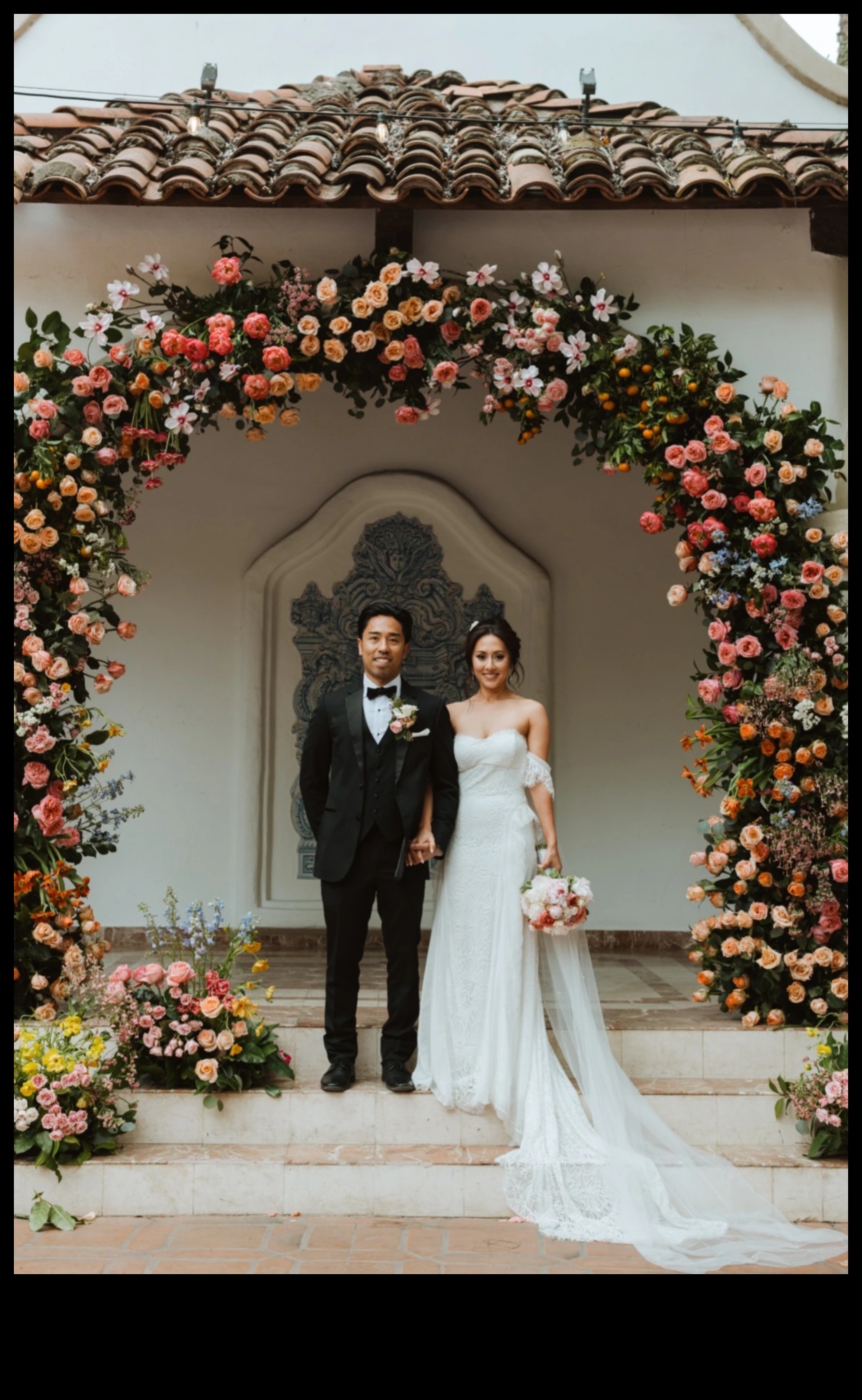 Μια επική ιστορία αγάπης Πώς να φτιάξετε την τέλεια γαμήλια τελετή σας 2 Epic Love Story: Crafting Your Perfect Wedding Ceremony